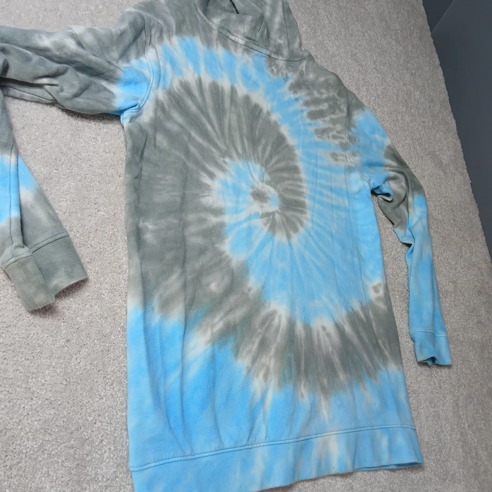 Art Class Blue and Gray Tie-Dye Hoodie Kids Unisex XL (16)